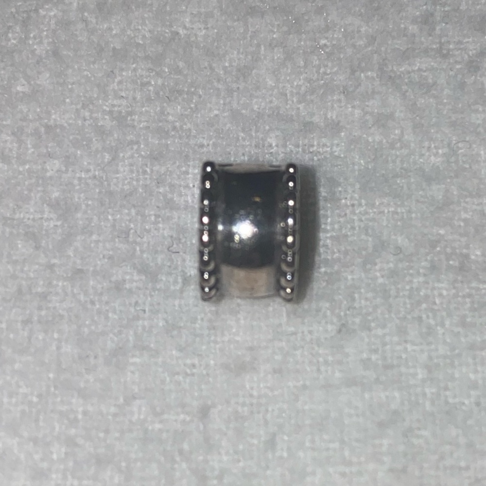 Pandora Spacer Great Condition!